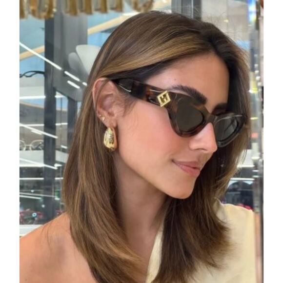 NEW Fendi FE40146I Diamonds Cat Eye Brown Sunglasses - Picture 1 of 5